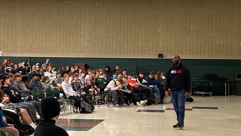 Taz Wallace speaks to students at THS during mental health expo